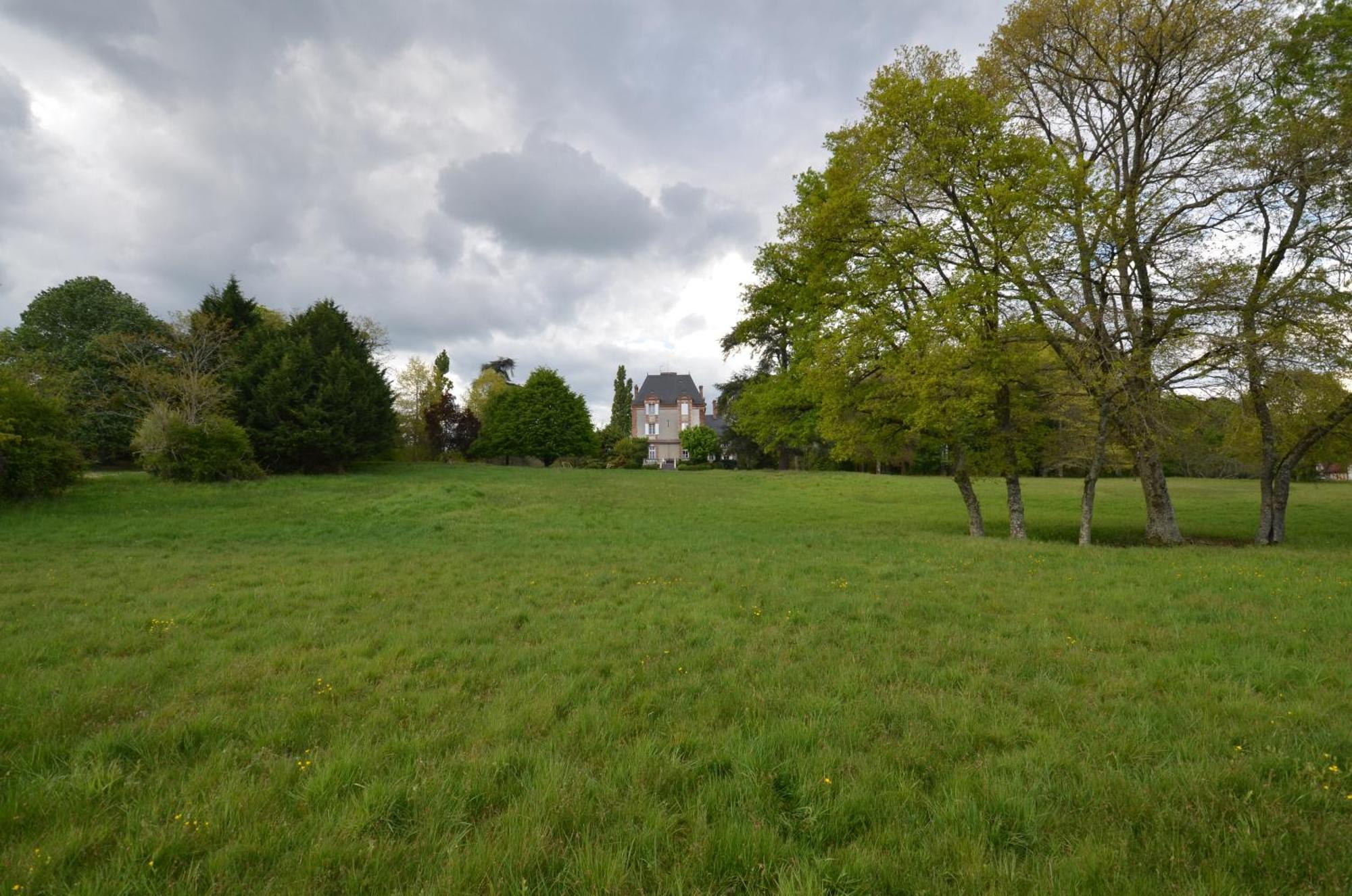 Hôtes de Montboulan Salbris Extérieur photo