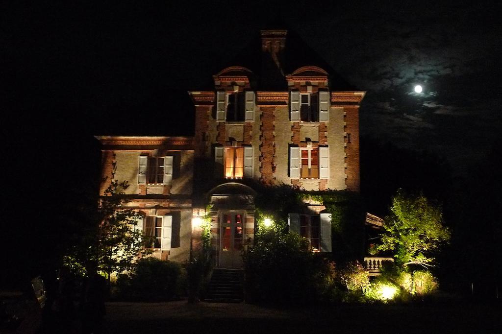 Hôtes de Montboulan Salbris Extérieur photo