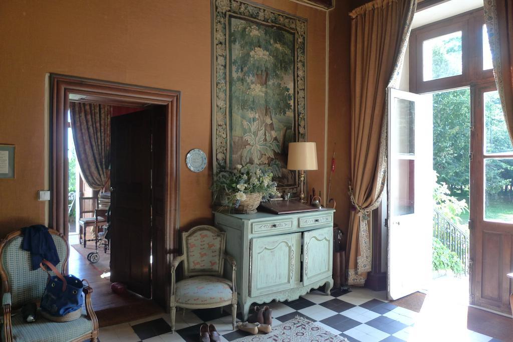 Hôtes de Montboulan Salbris Extérieur photo