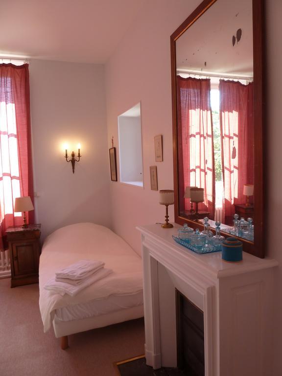 Hôtes de Montboulan Salbris Extérieur photo